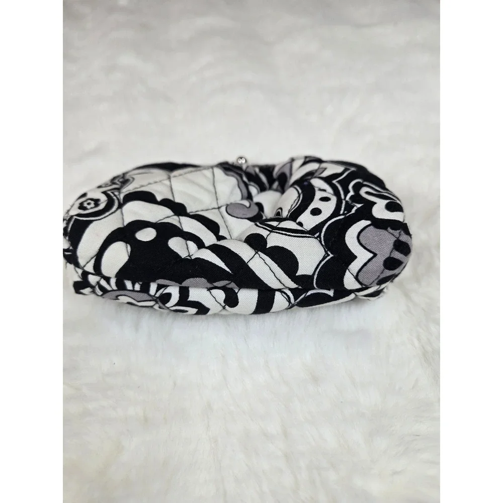 Vera Bradley Night and Day Quilted Kisslock Coin Purse Black White Floral Pouch - Picture 4 of 9